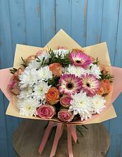 Букет цветов из:  Розы, Герберы и Хризантемы в Мирном Республика Крым