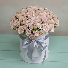 Цветочная композиция из Розы в шляпной коробке в Мирном Республика Крым