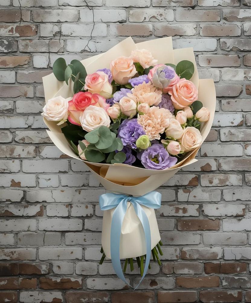 Букет цветов из: Розы, Лизиантусы и Гвоздики в Мирном Республика Крым