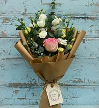 Букет цветов из:  Розы и Лизиантусы в Мирном Республика Крым