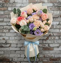 Букет цветов из:  Розы, Лизиантусы и Гвоздики #REPLACE_PRED# Мирном Республика Крым