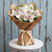 Букет цветов из:  Орхидеи и Розы #REPLACE_PRED# Мирном Республика Крым